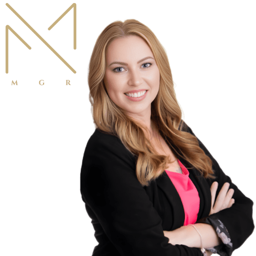 Samantha Barnes headshot