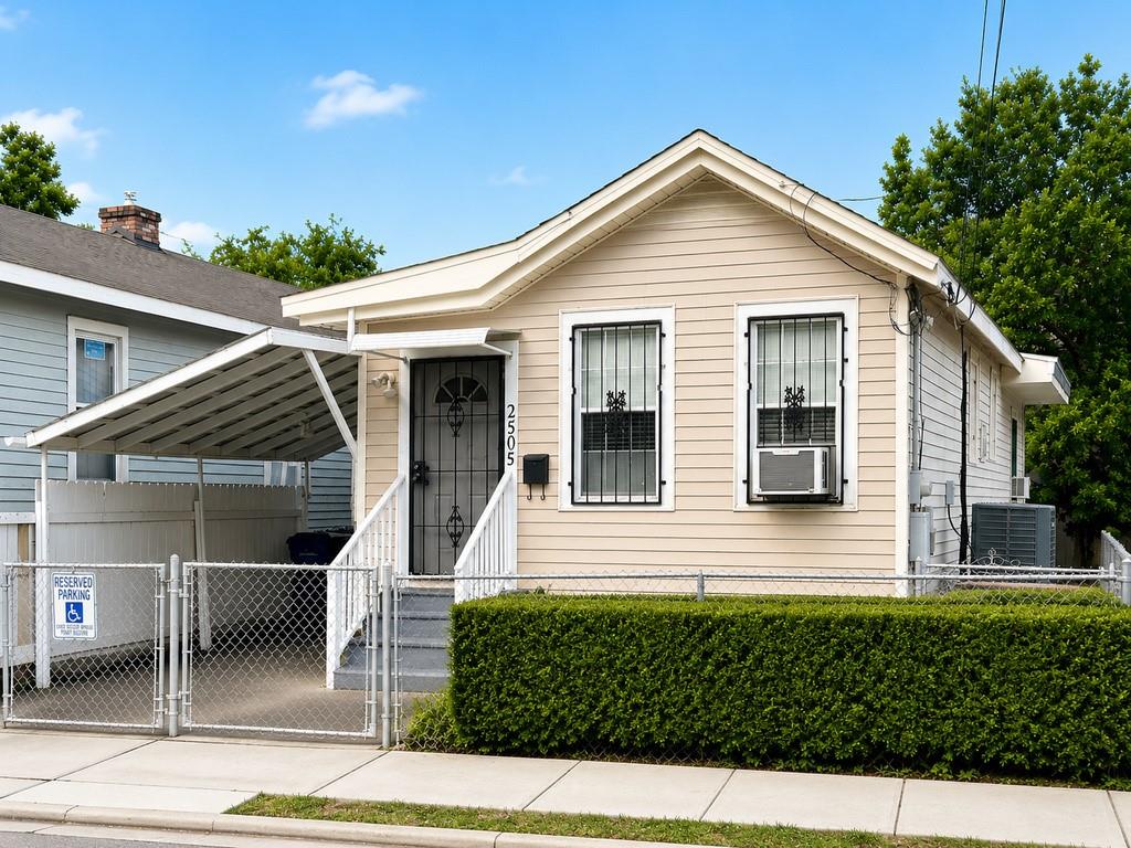 2505 PAINTERS Street, New Orleans LA 70117