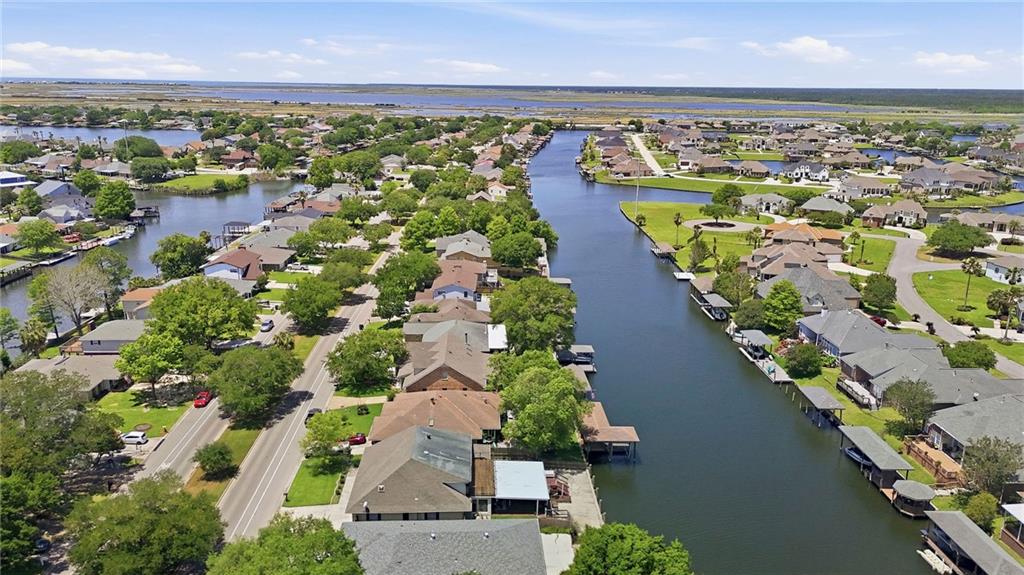 320 EDEN ISLES Boulevard, Slidell, LA 70458 photo 38