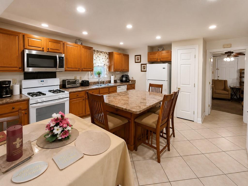 2505 PAINTERS Street, New Orleans, LA 70117 photo 4